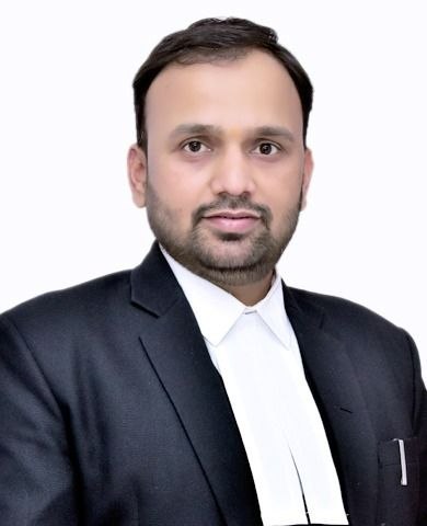 Sarvesh Tiwari — Associate Partner & High Court Advocate, JTS Lex Lucknow